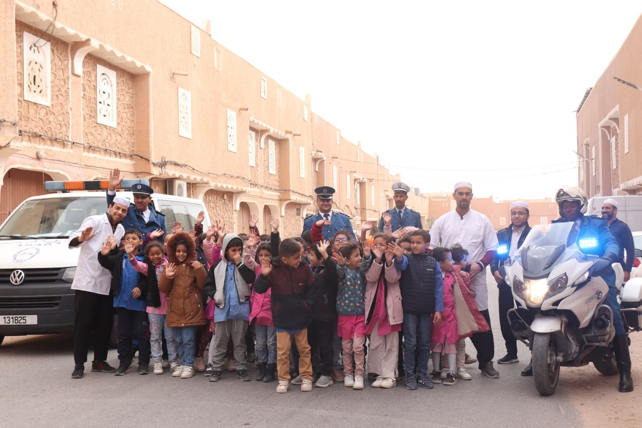 مدرسة تاونزة العلمية تُحيي اليوم العالمي لإحياء ذكرى ضحايا حوادث الطرق