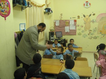 تاونزة العلمية تستضيف الخبير يزن أحمد عبده