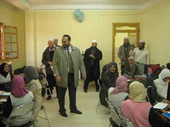 تاونزة العلمية تستضيف الخبير يزن أحمد عبده