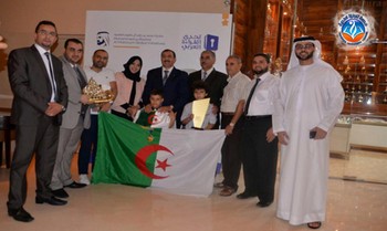 مدرسة تاونزة العلمية بالجزائر تفتك المرتبة الأولى وطنيا والرابعة عربيا من بين 30 ألف مدرسة مشاركة..