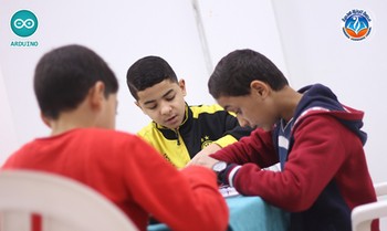 مدرسة تاونزة العلمية تنظم دورة أردوينو ARDUINO متعة البرمجة في طبعتها الثانية – ديسمبر 2016