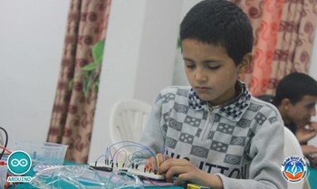 مدرسة تاونزة العلمية تنظم دورة أردوينو ARDUINO متعة البرمجة في طبعتها الثانية – ديسمبر 2016