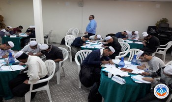 مدرسة تاونزة العلمية تُنظم تكوينا استشاريا لطاقمها حول أساسيات نظام التّميز المؤسسي