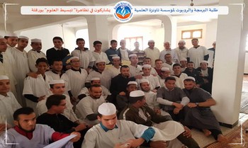 طلبة البرمجة والروبوت يشاركون في تظاهرة" تبسيط العلوم" بورقلة